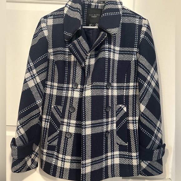 Talbots Double Breasted Plaid Peacoat
Super Cute with Jeans 
Women’s Size 6 - Picture 2 of 10